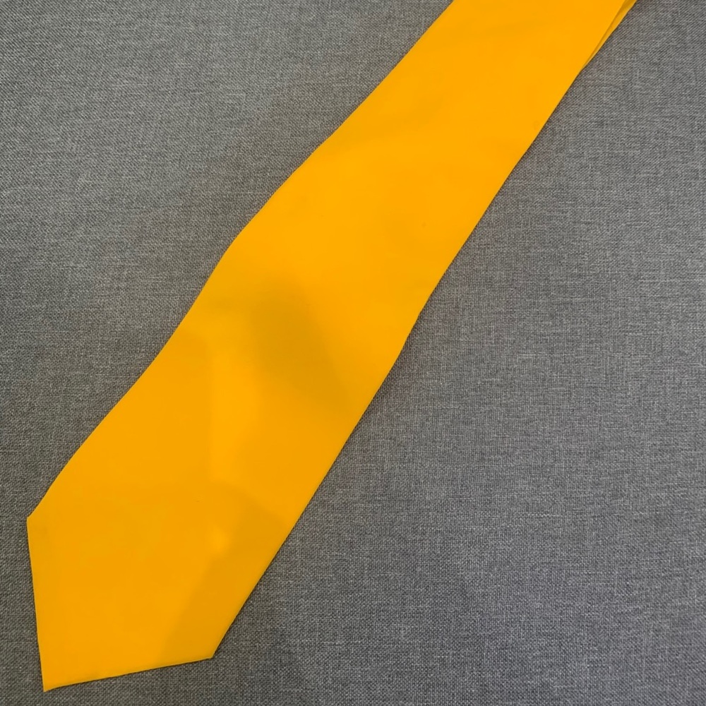 Gold Metropolitan View Silk Tie